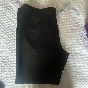 Figs livingston black large regular